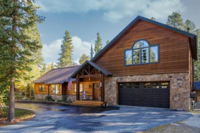 Vista Ridge, private hot tub, large backyard, patio and grill! Peak 7!